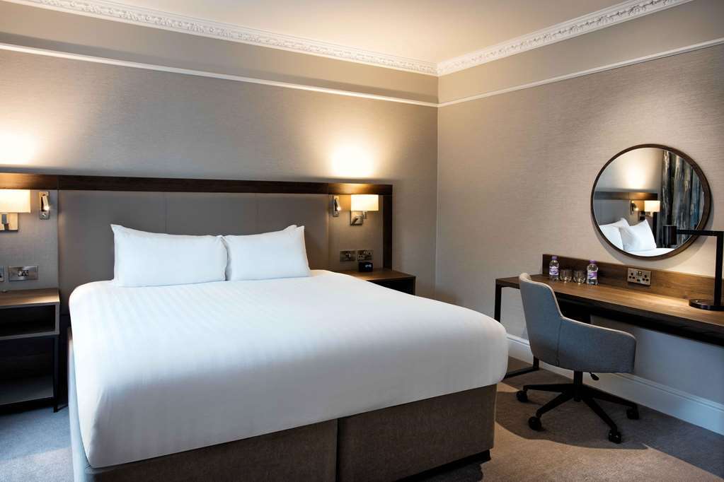 Hilton Edinburgh Carlton Hotel Kamer foto